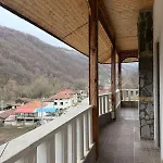 Hills * Beli Osŭm